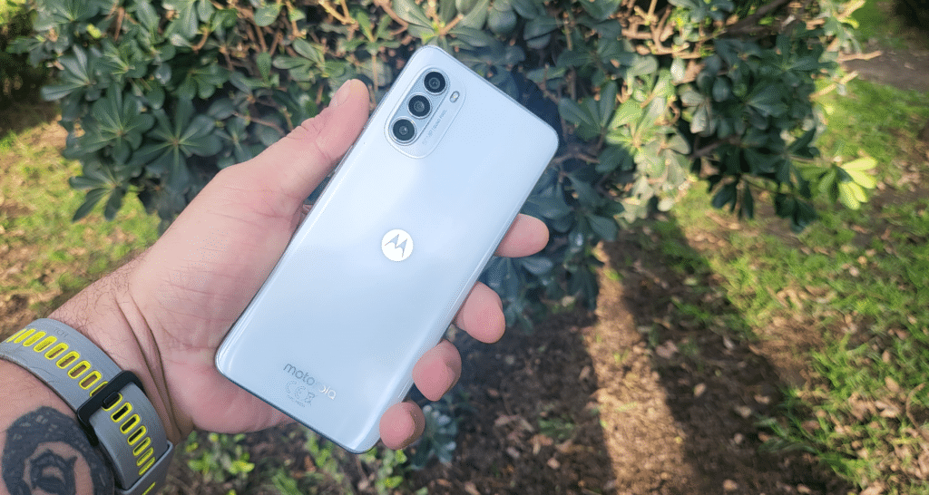 Moto G52