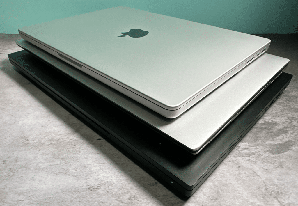 Peros de la Razer Blade 16