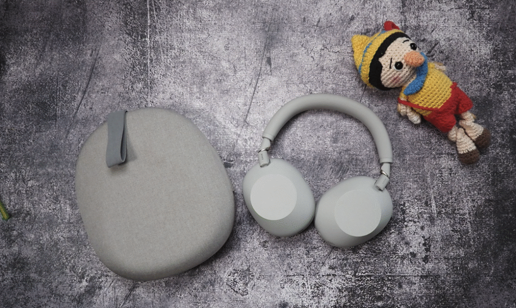 Sony WH-1000XM6